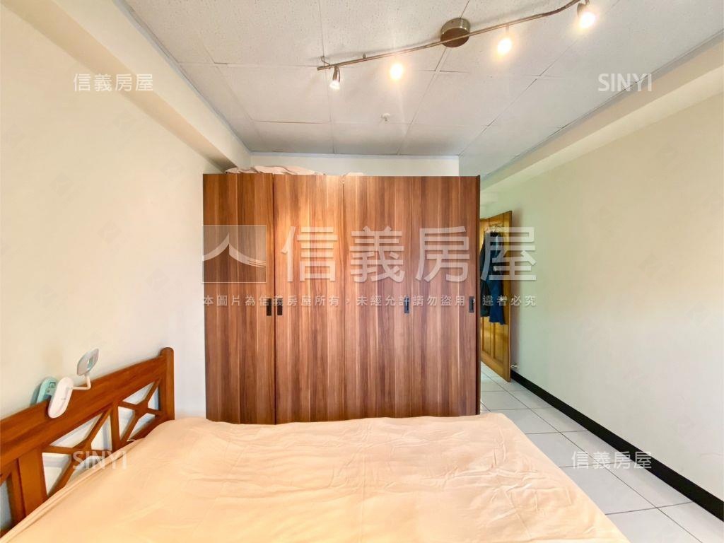 台北大學城＊次頂樓景觀戶房屋室內格局與周邊環境