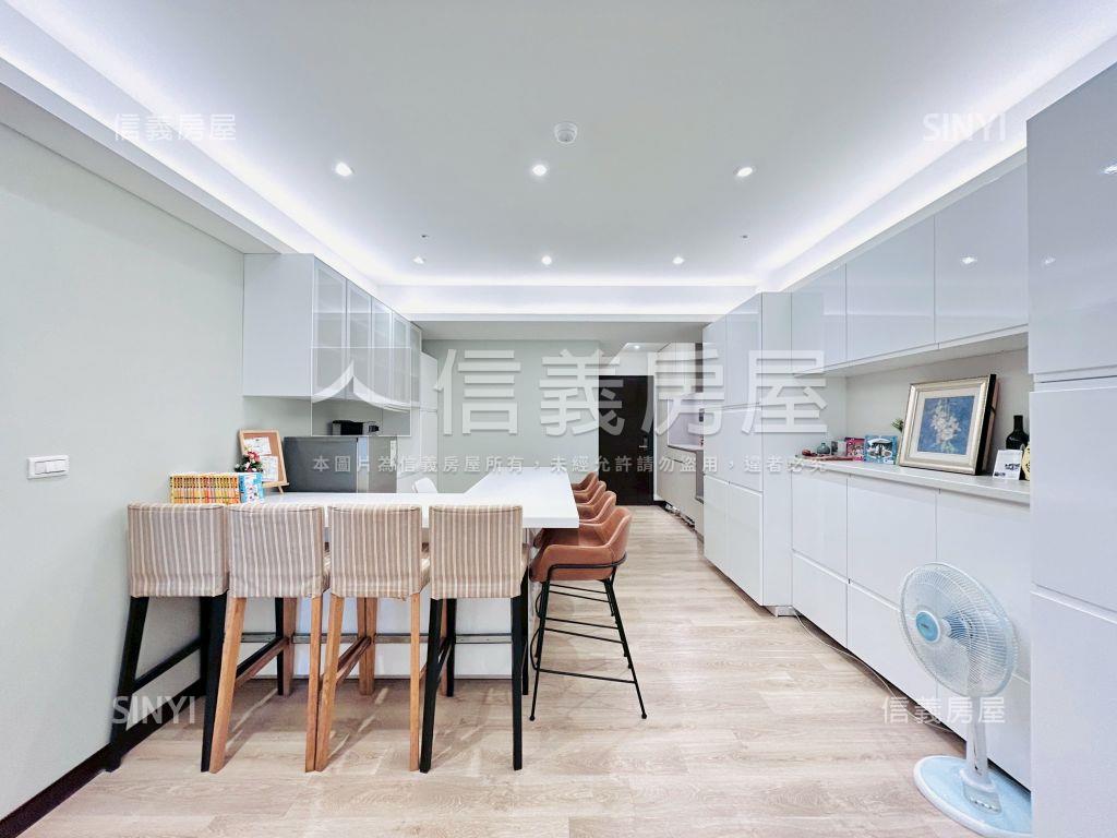 青埔高鐵國家苑精美三房房屋室內格局與周邊環境