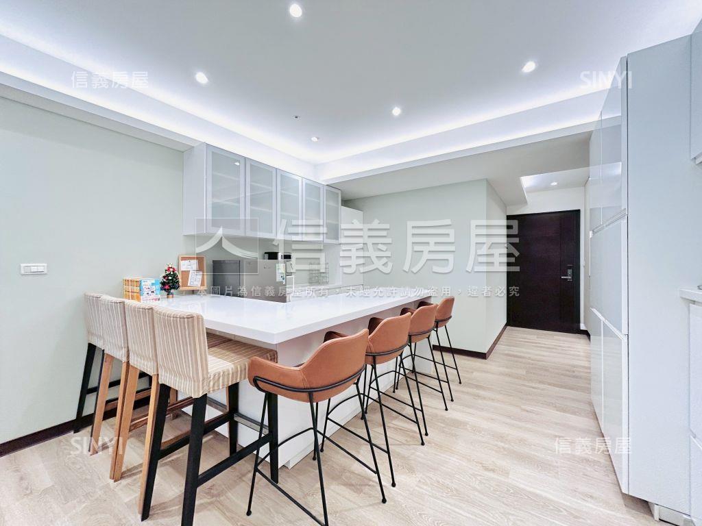 青埔高鐵國家苑精美三房房屋室內格局與周邊環境