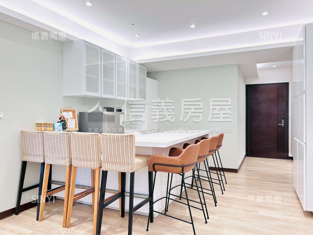 青埔高鐵國家苑精美三房房屋室內格局與周邊環境