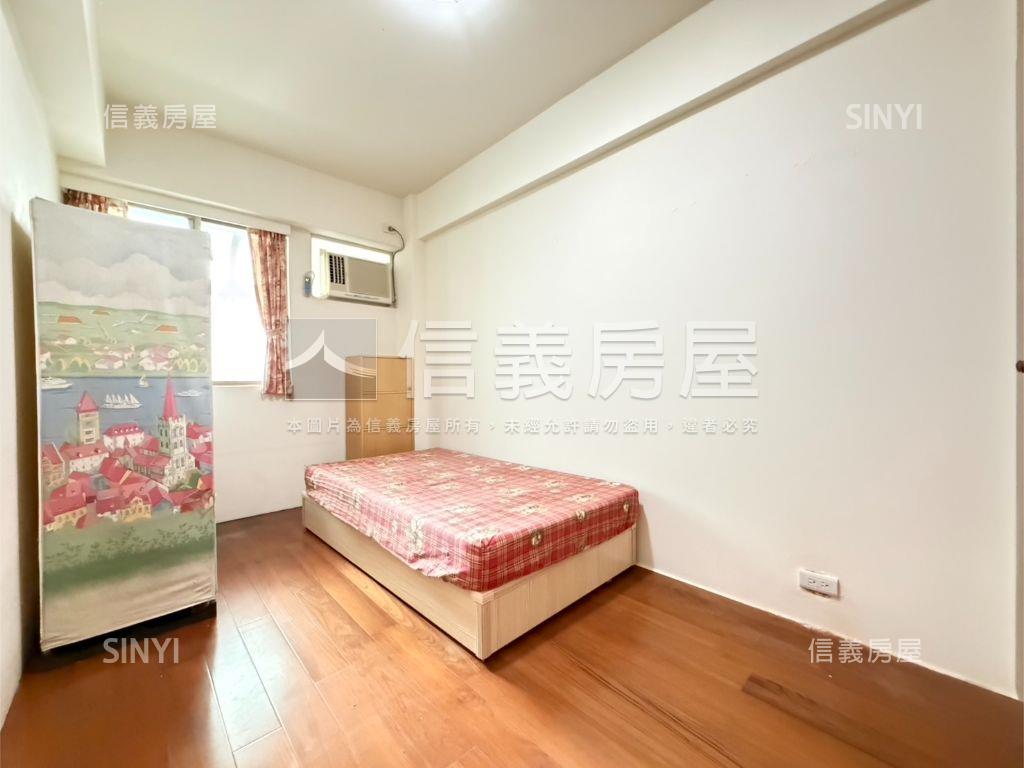 經國牛埔低總價３房車位房屋室內格局與周邊環境