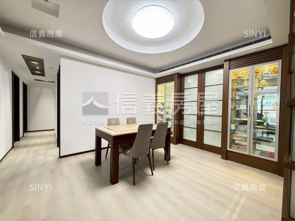 專任順天首席四房雙車位房屋室內格局與周邊環境