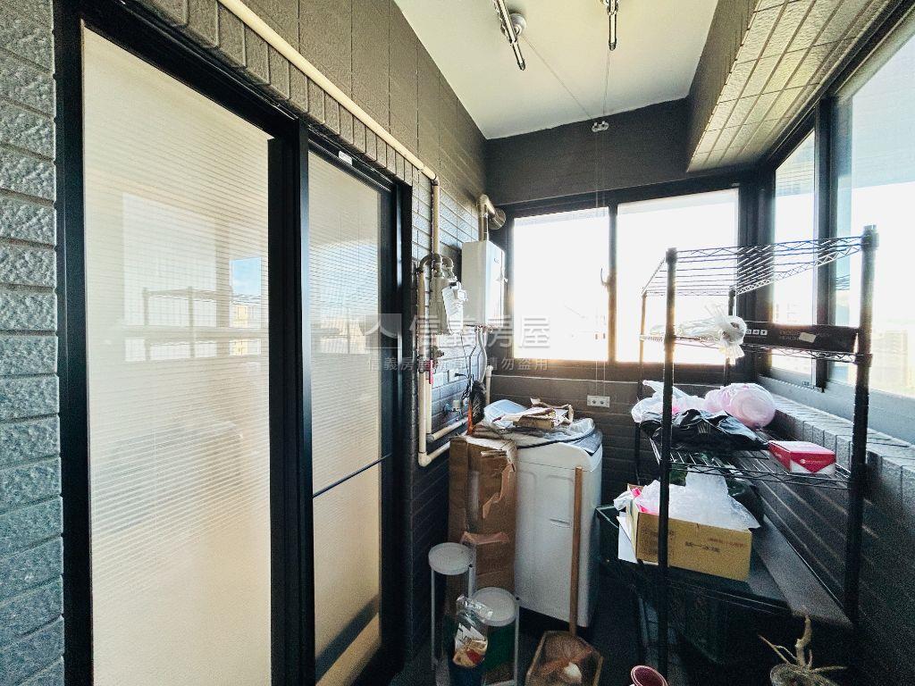 齊美高樓精裝魔術兩房房屋室內格局與周邊環境
