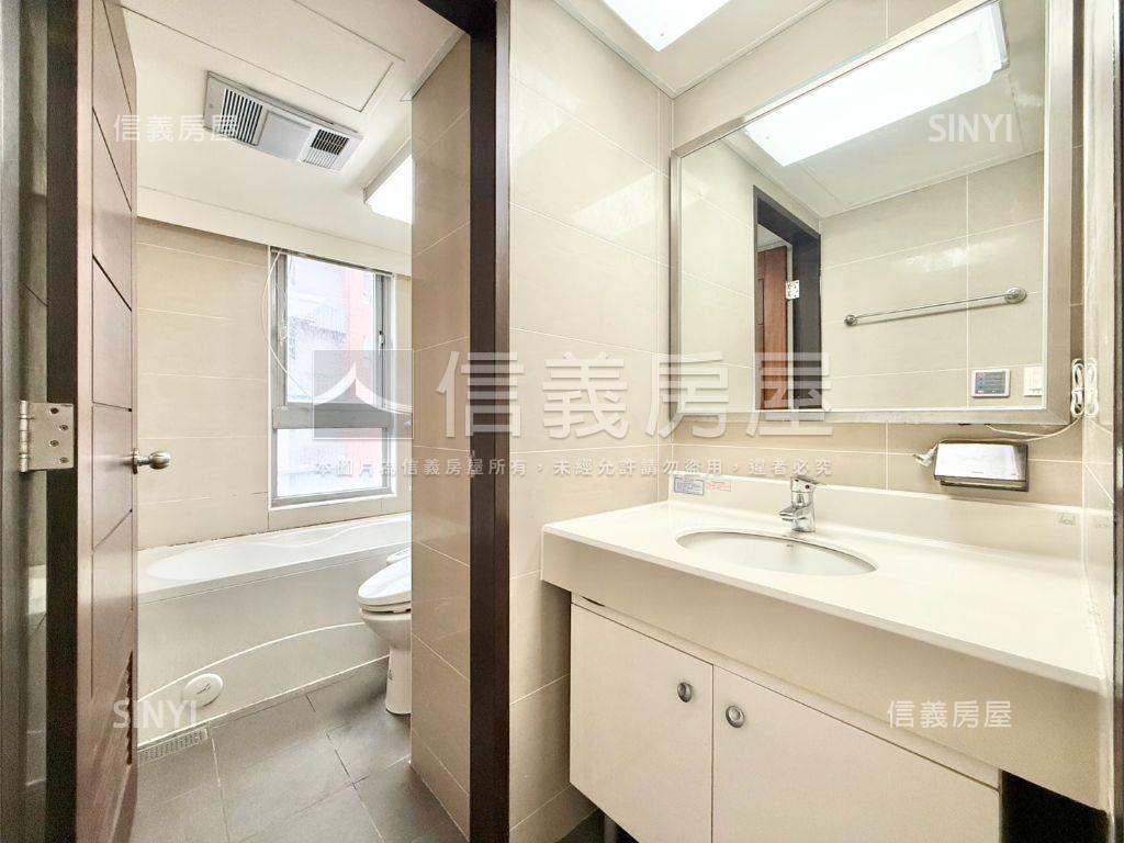 珍藏校園景觀戶房屋室內格局與周邊環境