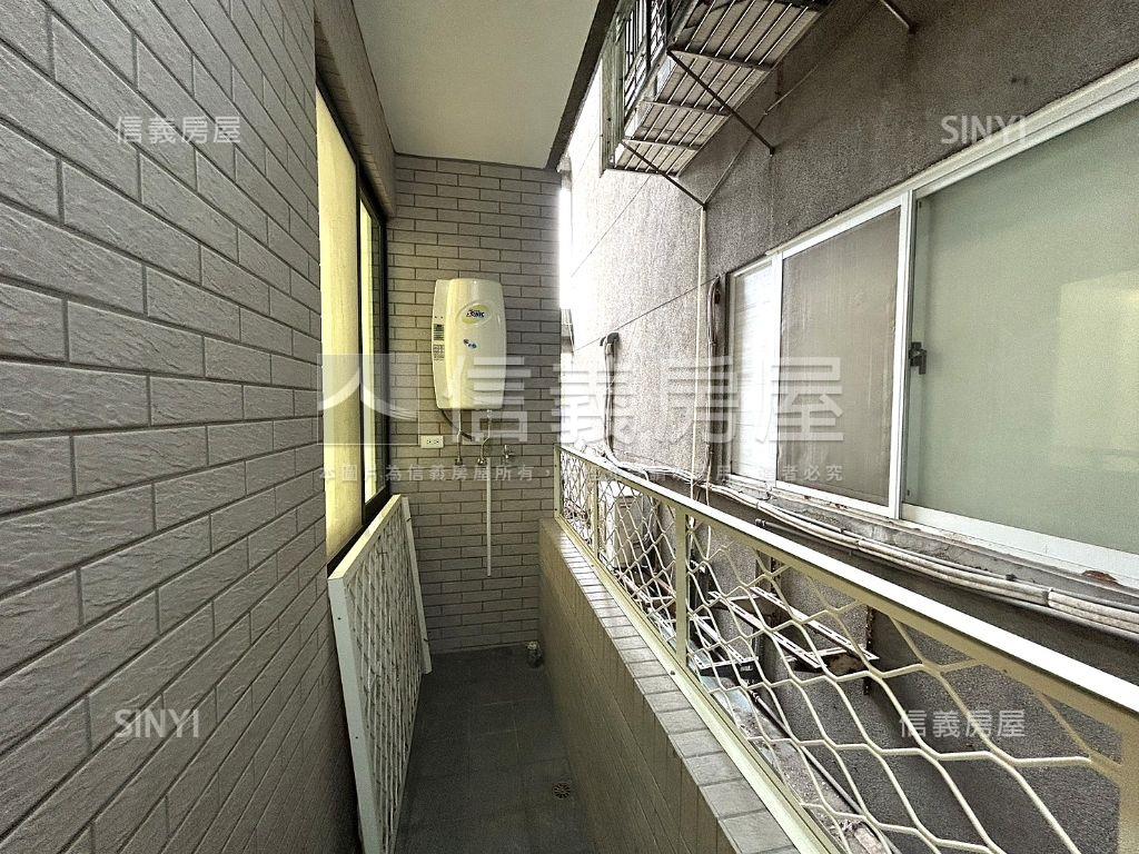 捷運公園美裝大滿足房屋室內格局與周邊環境