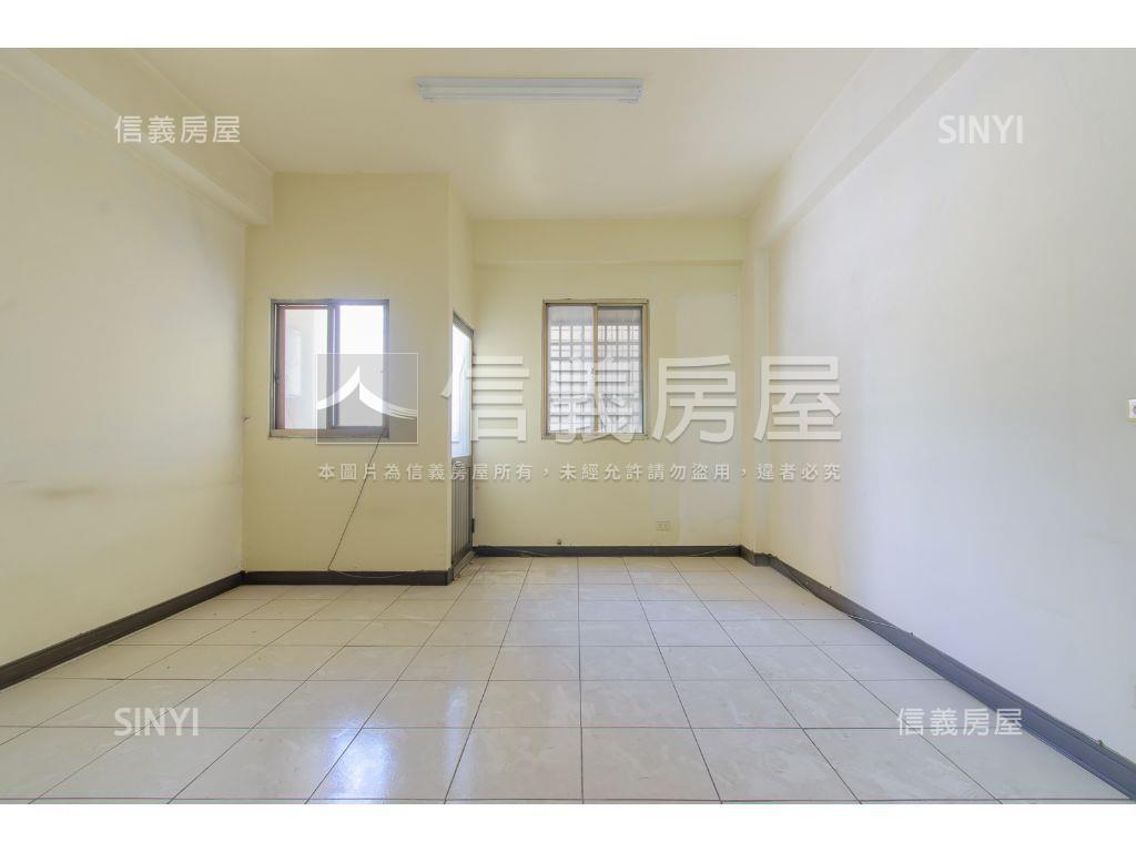 公益文心路旁金透店房屋室內格局與周邊環境