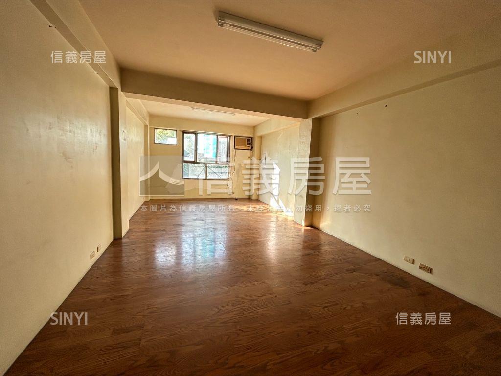 公益文心路旁金透店房屋室內格局與周邊環境