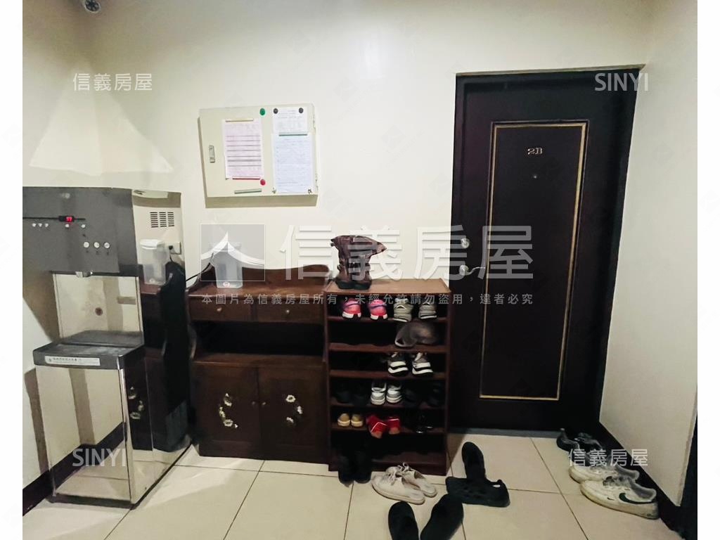 ［南區］正路面套房金店住房屋室內格局與周邊環境