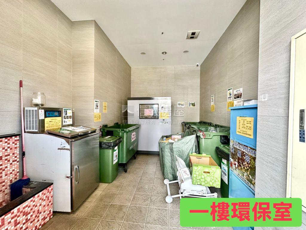 心悅高樓精裝稀有雙平車房屋室內格局與周邊環境