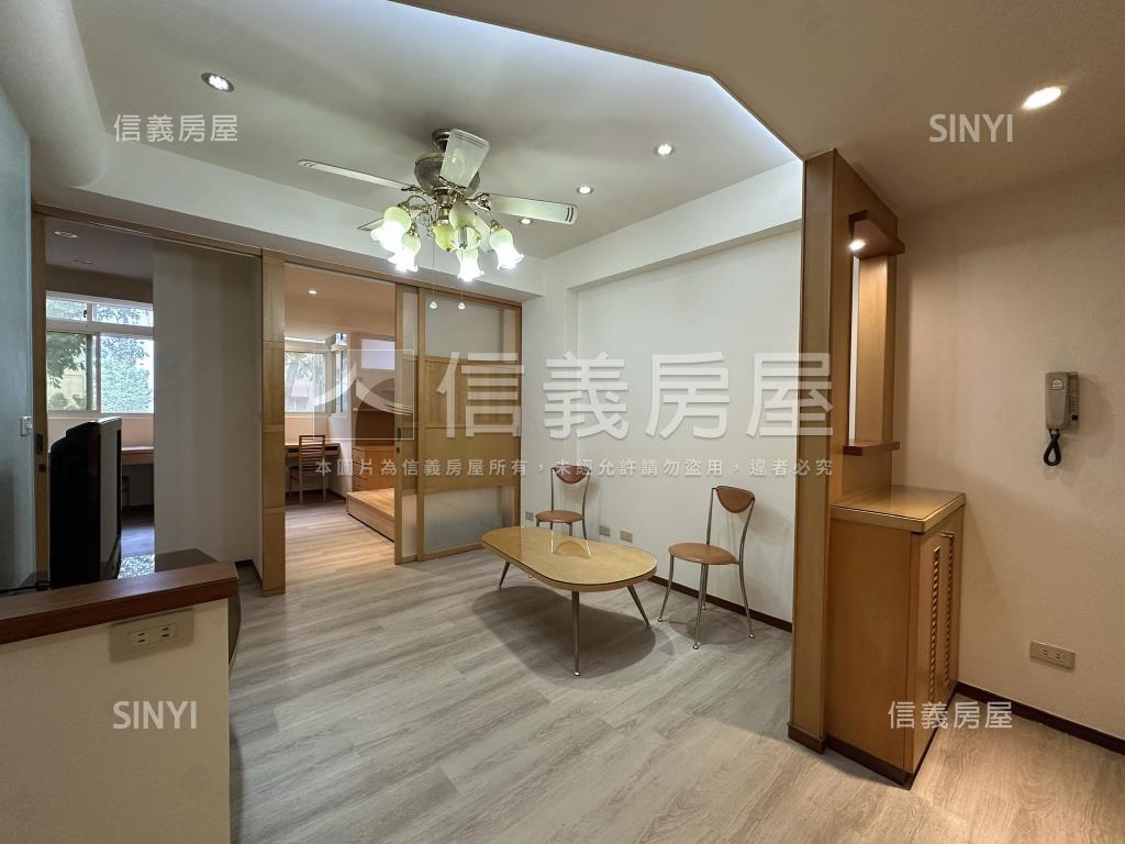 天母國小電梯採光兩房房屋室內格局與周邊環境