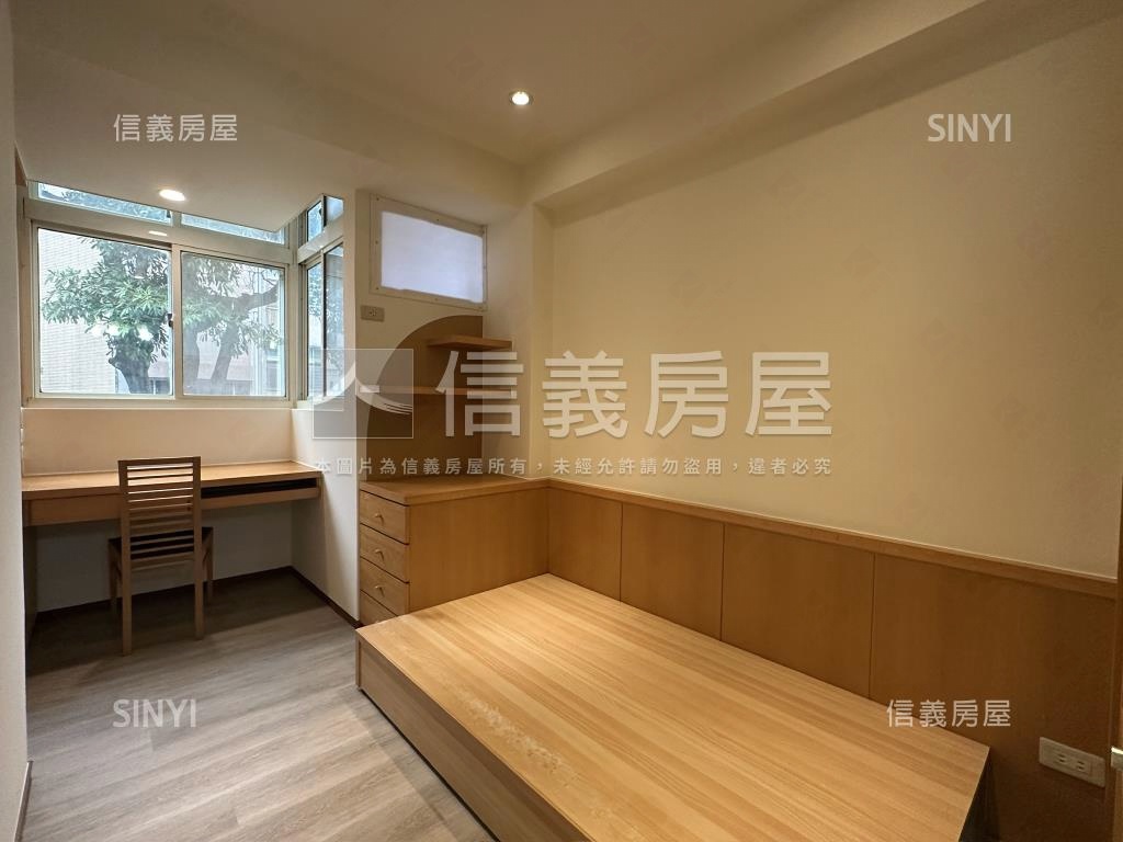 天母國小電梯採光兩房房屋室內格局與周邊環境