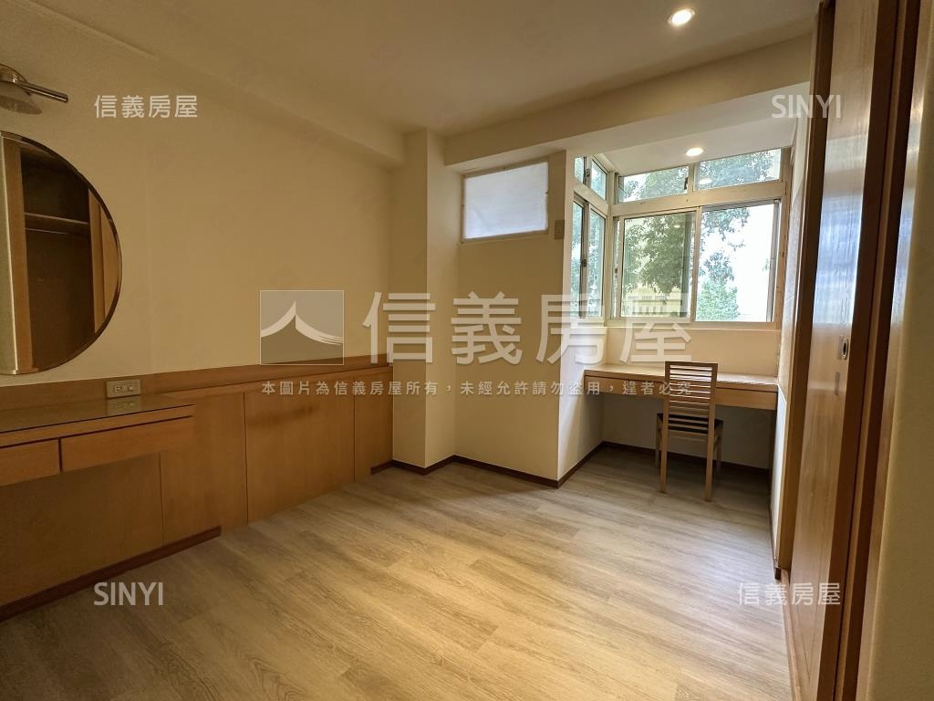 天母國小電梯採光兩房房屋室內格局與周邊環境