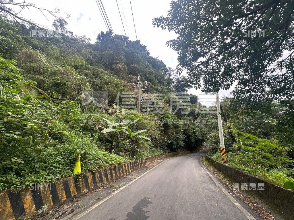 基隆七堵丙種建築用地３０房屋室內格局與周邊環境