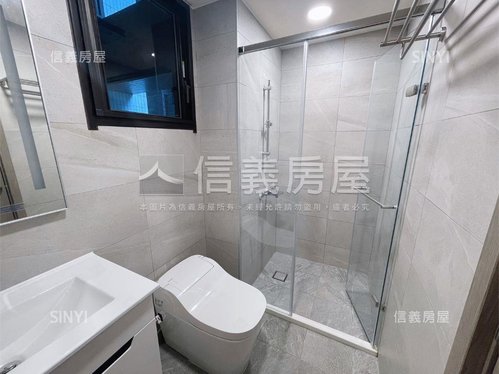 綠雅圖兩房兩衛房屋室內格局與周邊環境