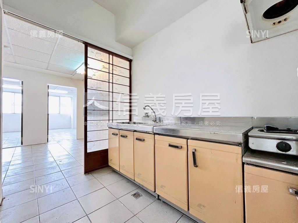 惠宇公爵店面２房屋室內格局與周邊環境