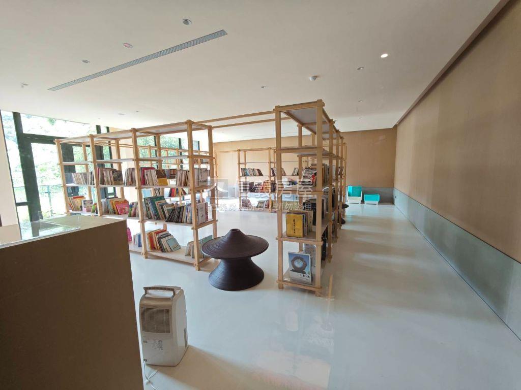 星野之森圓環兩房房屋室內格局與周邊環境