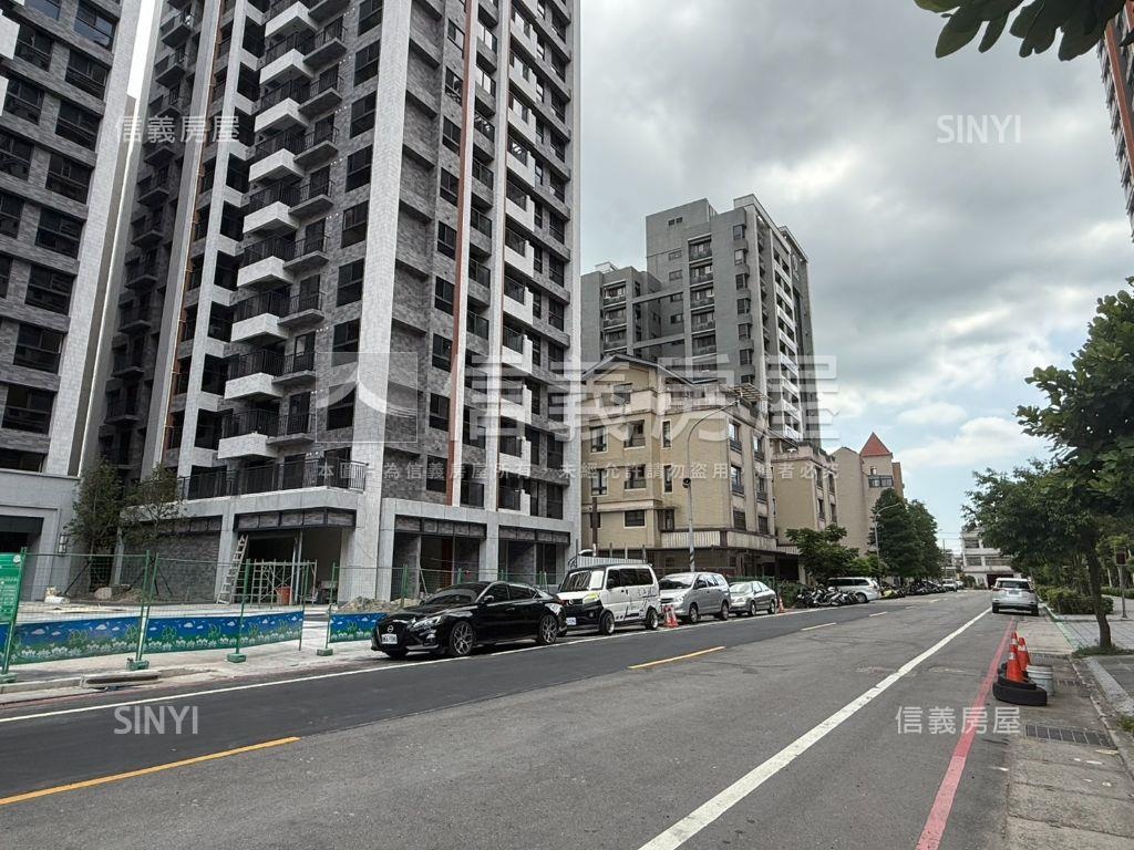 鵬躍序高樓景全新兩房車位房屋室內格局與周邊環境