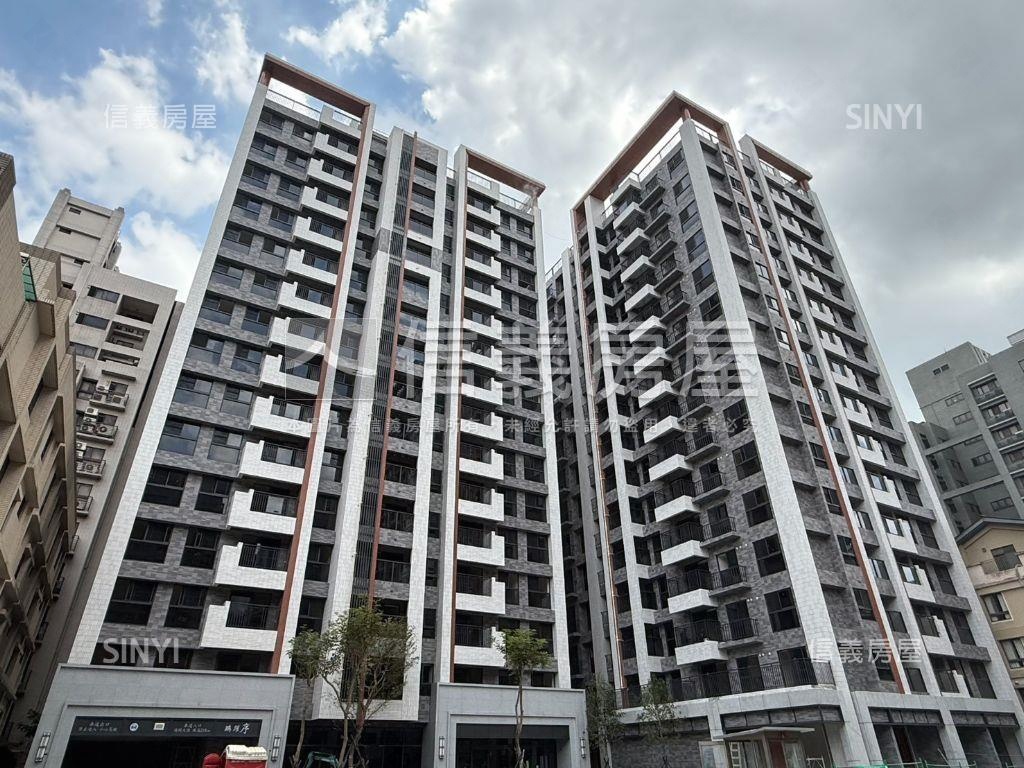鵬躍序高樓景全新兩房車位房屋室內格局與周邊環境