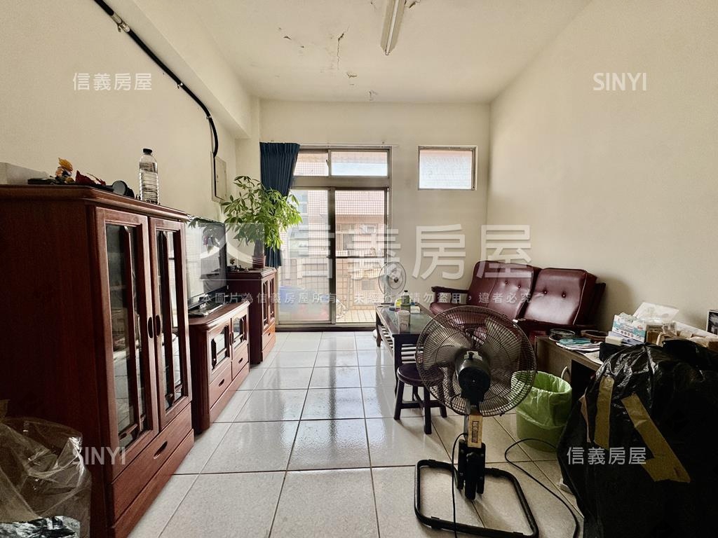 薪家坡高樓層兩房房屋室內格局與周邊環境