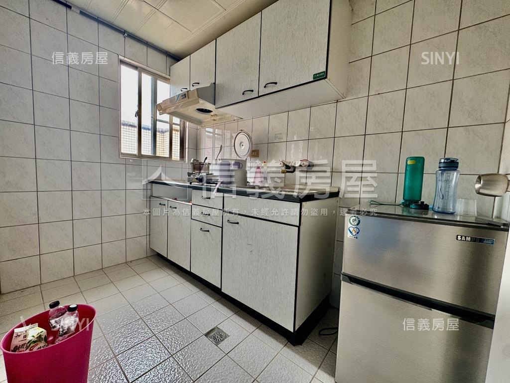 薪家坡高樓層兩房房屋室內格局與周邊環境