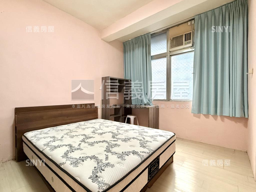 中正路黃金商圈稀有二樓房屋室內格局與周邊環境