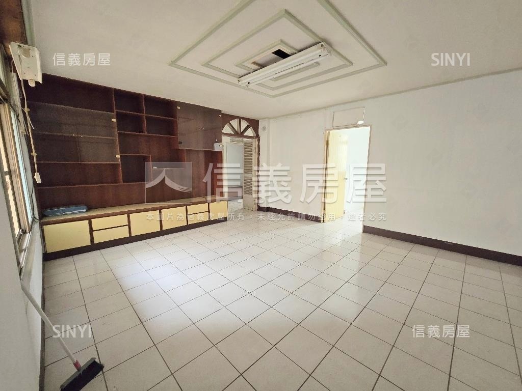 士林低總價大空間房屋室內格局與周邊環境