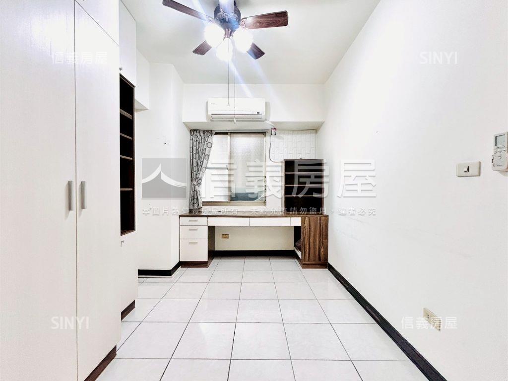 逢甲商圈採光漂亮美兩房房屋室內格局與周邊環境