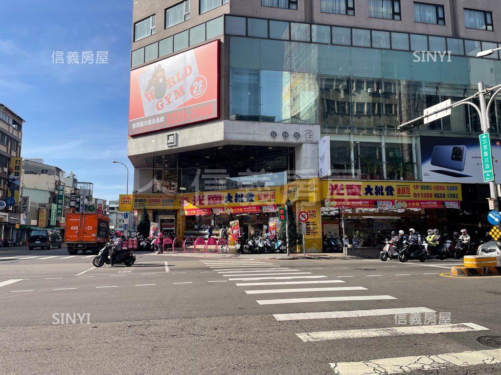 一中商圈精美店套房屋室內格局與周邊環境