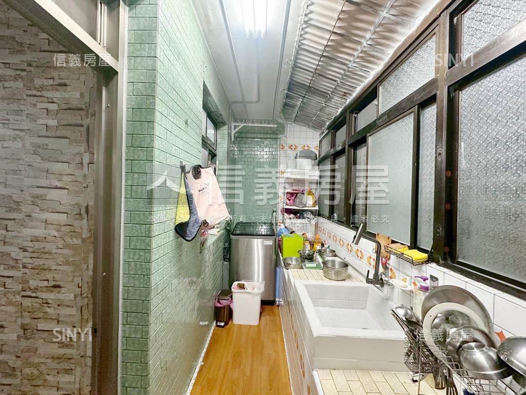 近北市公寓３樓房屋室內格局與周邊環境