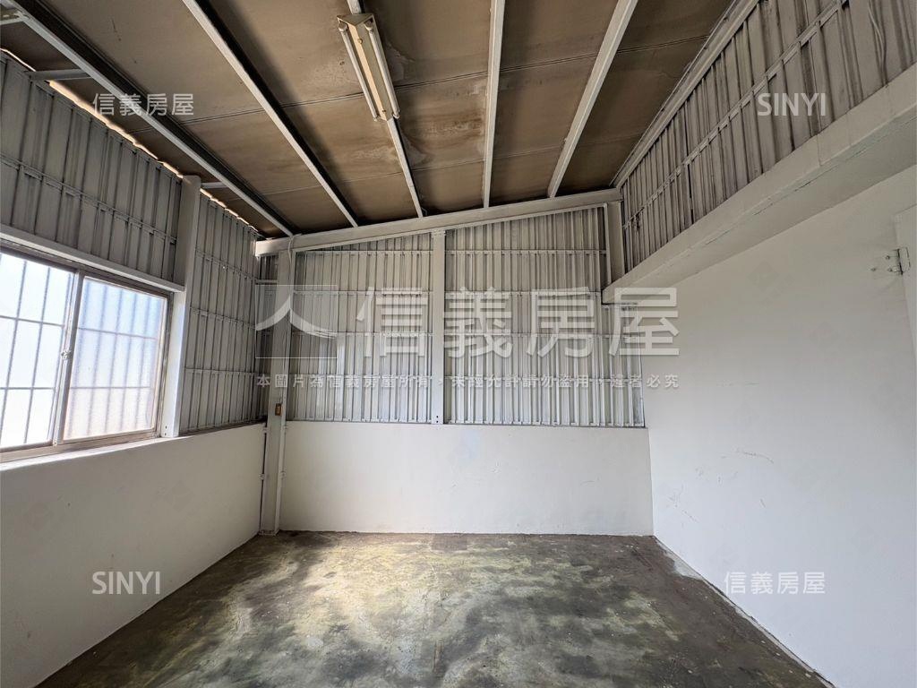 近家樂福透天房屋室內格局與周邊環境