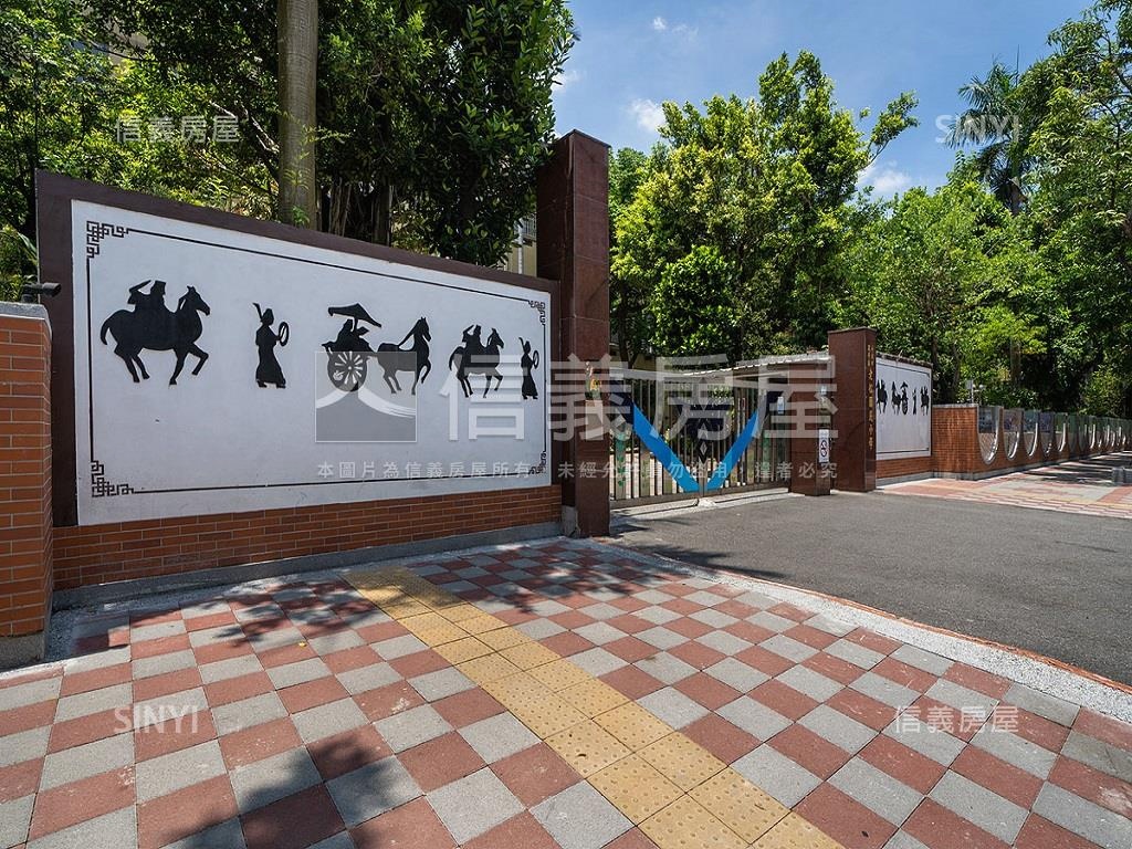寶舖全健築點悅房屋室內格局與周邊環境