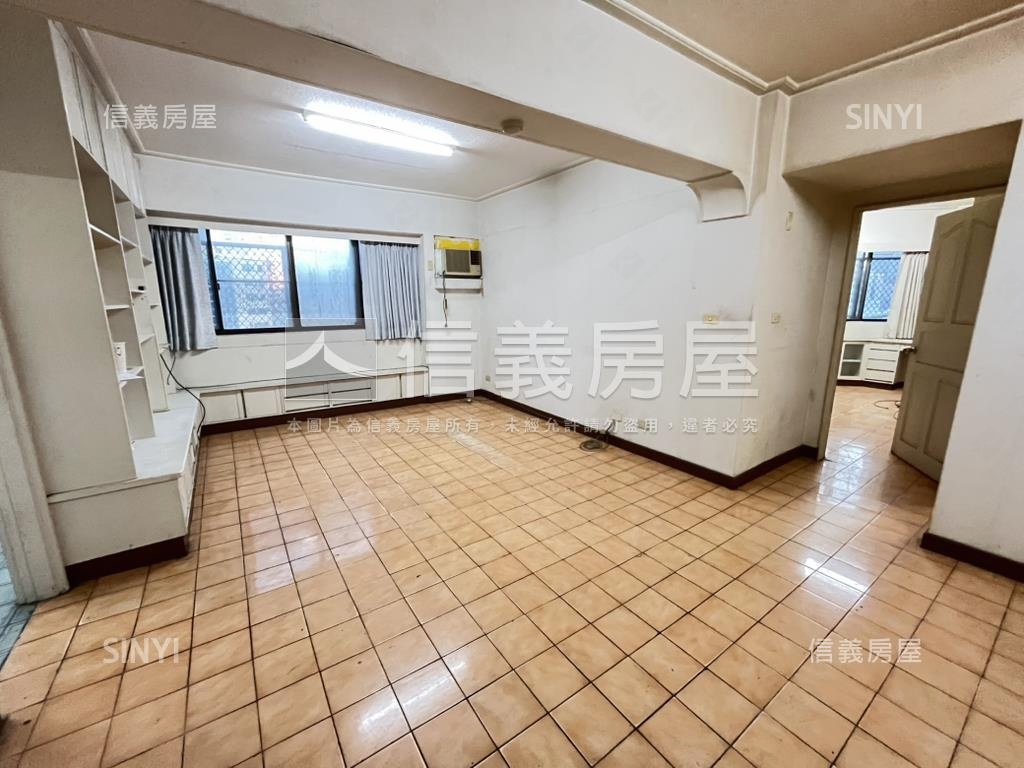 友利園稀有釋出低總價兩房房屋室內格局與周邊環境