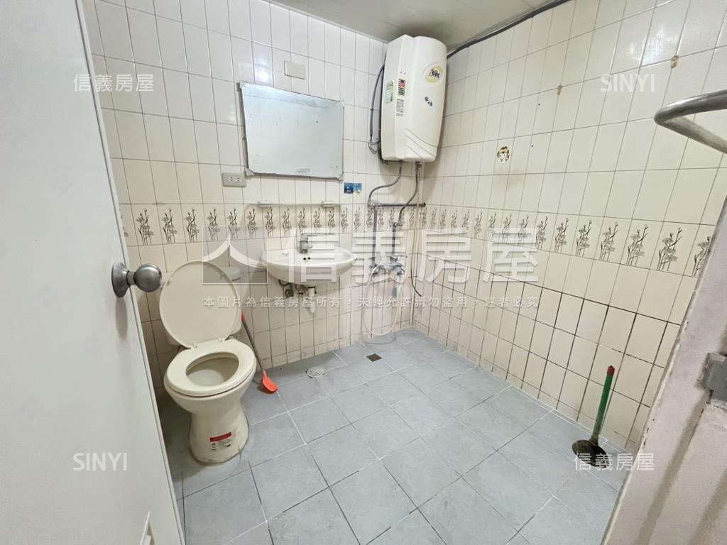 友利園稀有釋出低總價兩房房屋室內格局與周邊環境