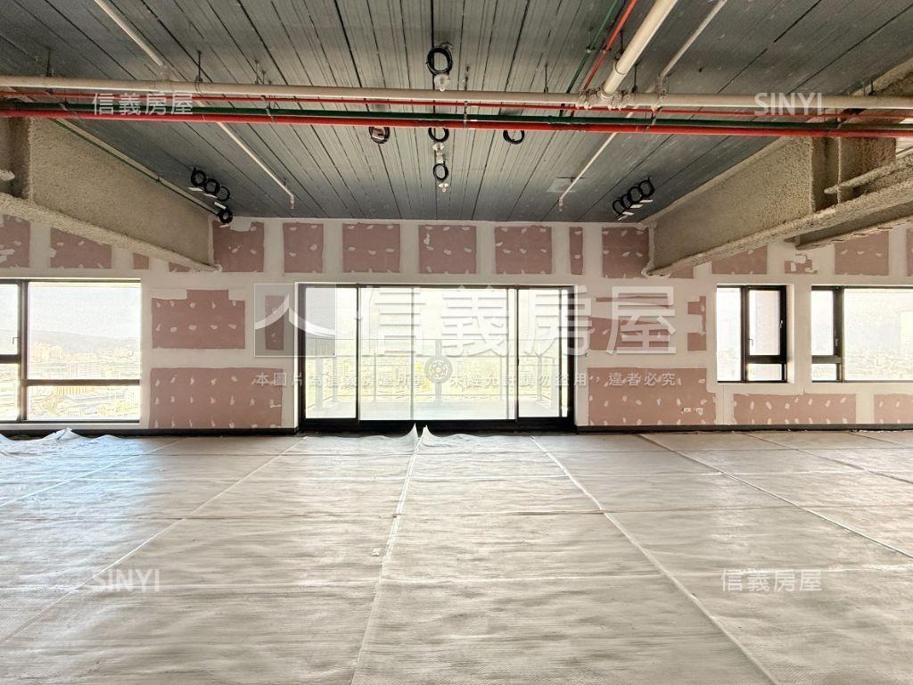 遠雄九五豪華氣派２３樓房屋室內格局與周邊環境