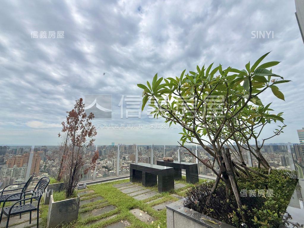 世紀雙星｜高樓景觀２房房屋室內格局與周邊環境
