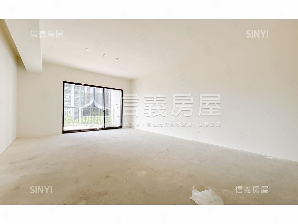 鉅虹嵐Ｃａｓａ三房平車房屋室內格局與周邊環境