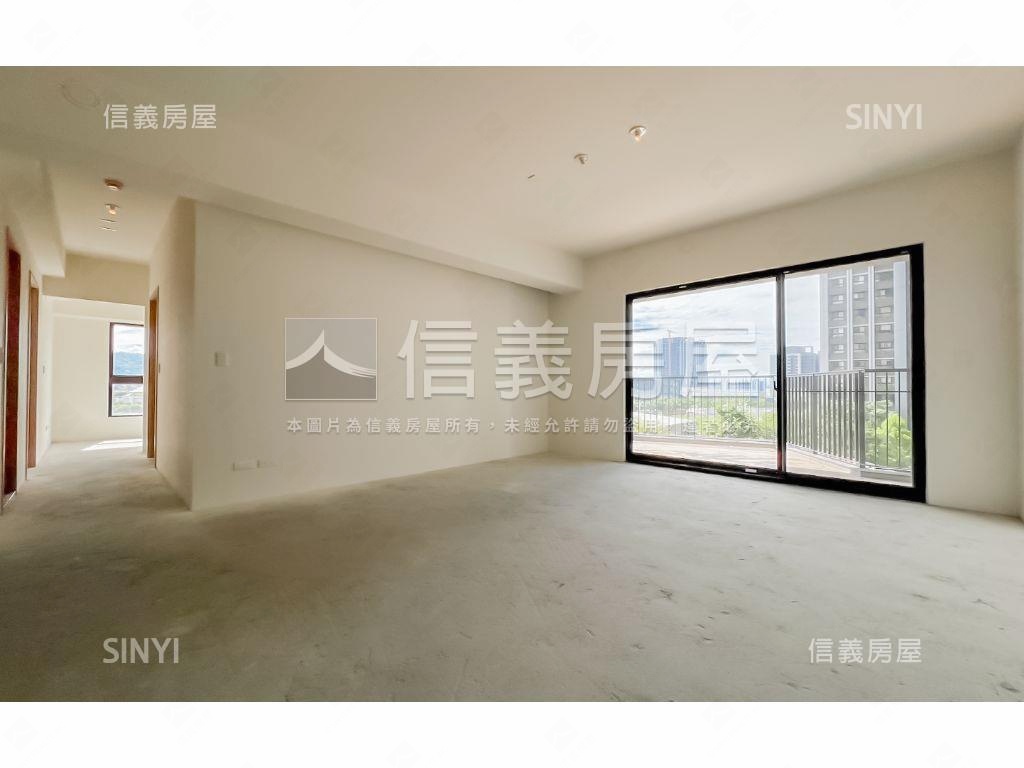 鉅虹嵐Ｃａｓａ三房平車房屋室內格局與周邊環境