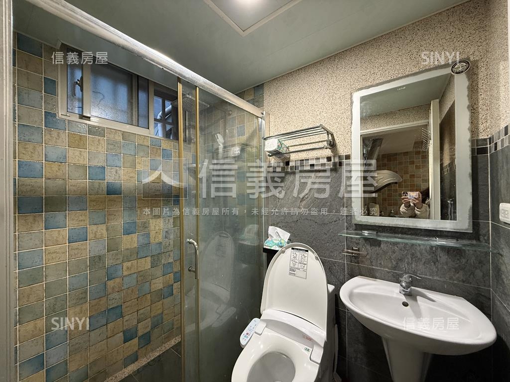 喵喵友善✿近捷運黃金三樓房屋室內格局與周邊環境