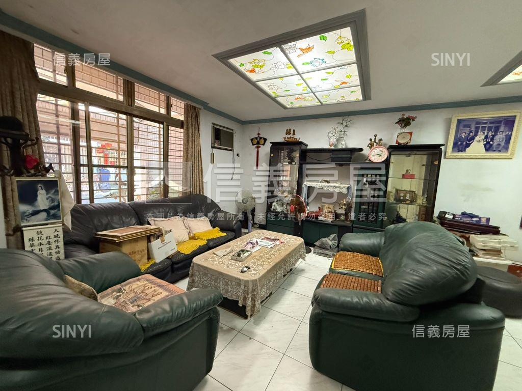 ５．８米面寬方正小別墅房屋室內格局與周邊環境