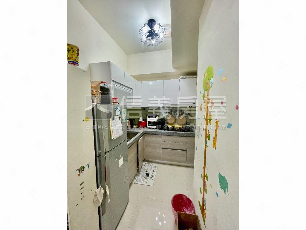 ★新案★品觀三房平車房屋室內格局與周邊環境