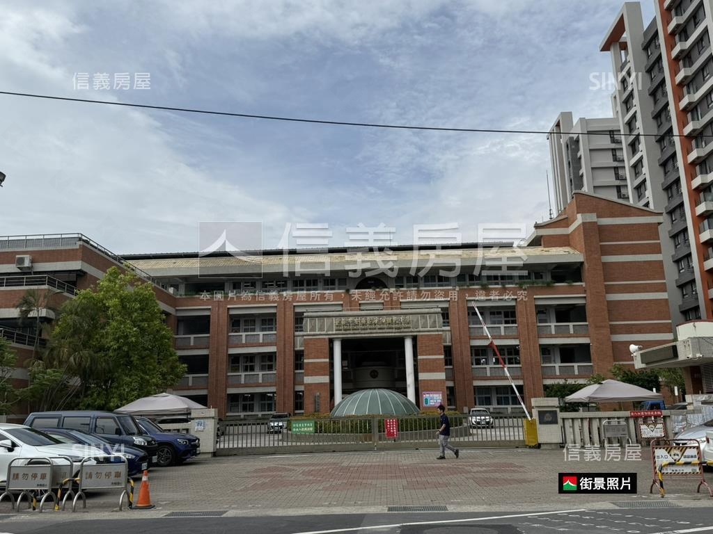 春福年年朝南景觀三房平車房屋室內格局與周邊環境