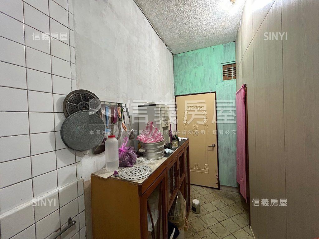 愛在西園黃金３樓美宅房屋室內格局與周邊環境