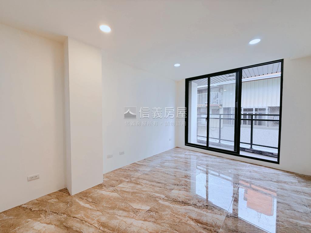 全新落成！近銀行臨路透天房屋室內格局與周邊環境