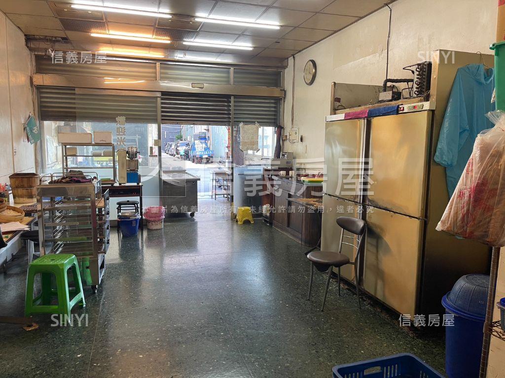 小港樂利吃市金店面房屋室內格局與周邊環境