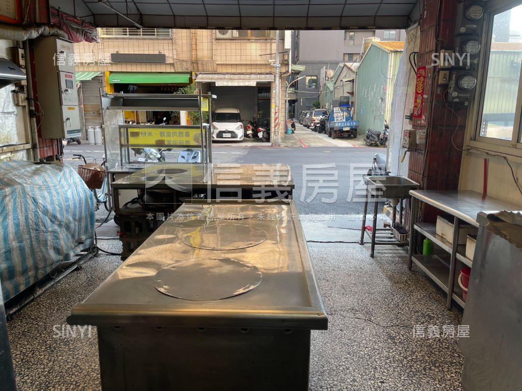 小港樂利吃市金店面房屋室內格局與周邊環境
