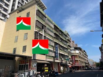 小港樂利吃市金店面