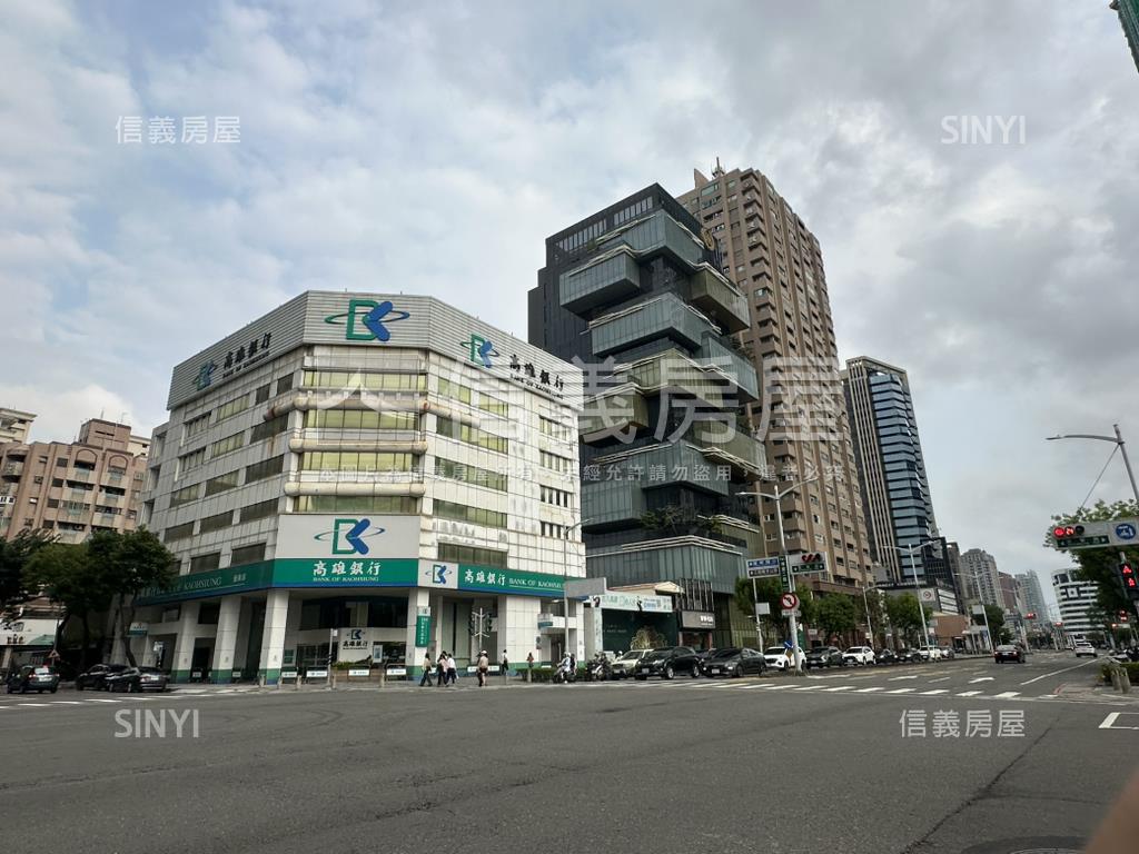 凹子底捷運百貨公園店面房屋室內格局與周邊環境