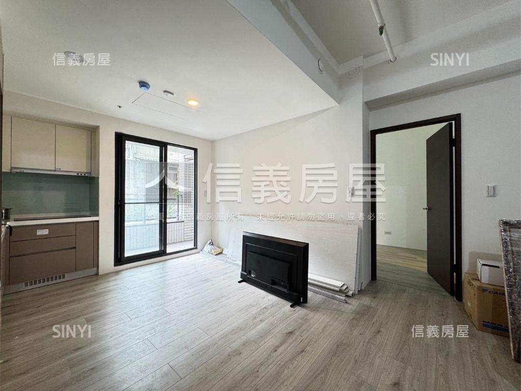鼎泰中城雙衛浴房屋室內格局與周邊環境