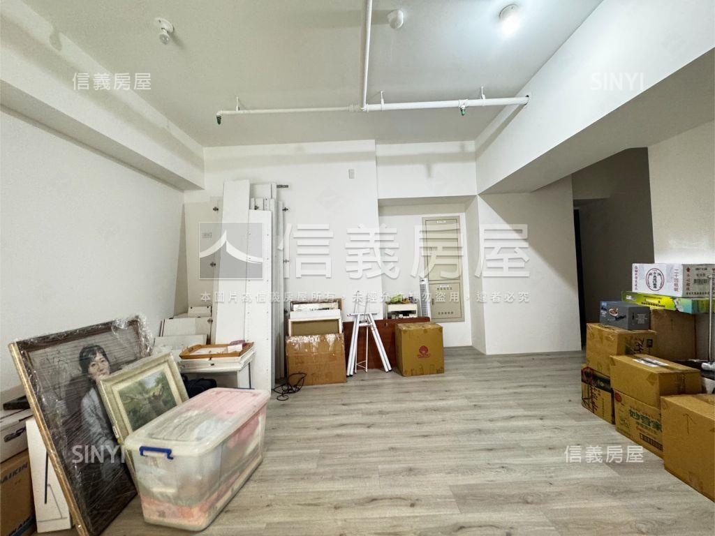 鼎泰中城雙衛浴房屋室內格局與周邊環境