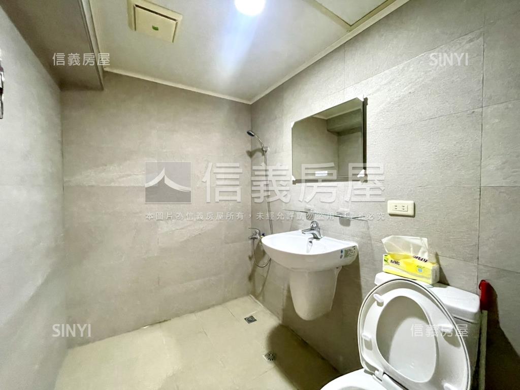 面柳川河畔三房車位房屋室內格局與周邊環境